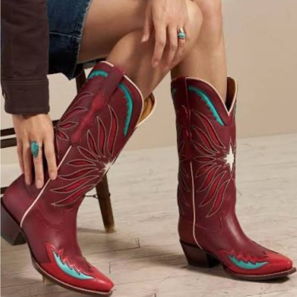 ISO Tecovas Red and Teal Annie Star Boots